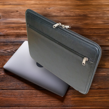 Funda para Macbook Pro 14, con Bolsillo. Zipper Rock